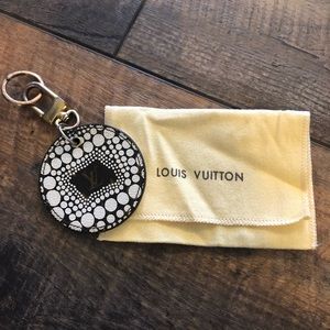 Louis Vuitton Yayoi Kusama Limited Edition key chain